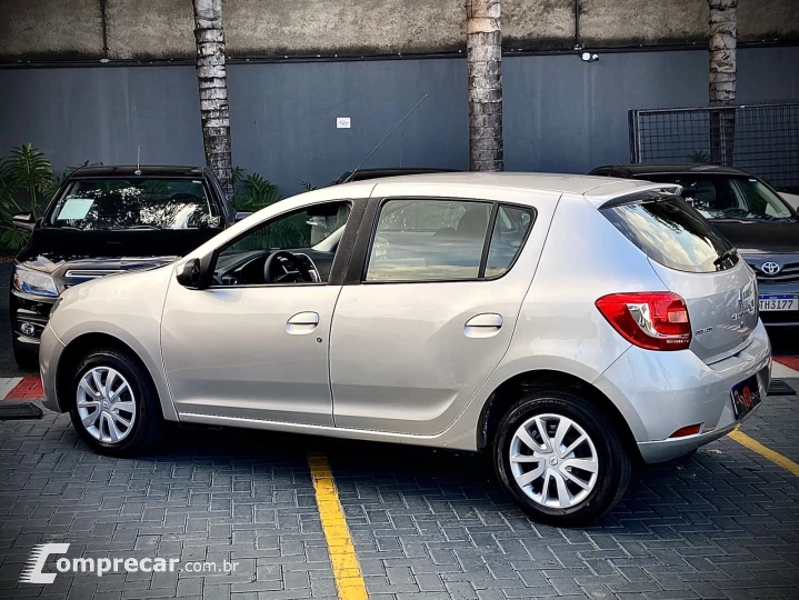 SANDERO 1.6 Expression 8V