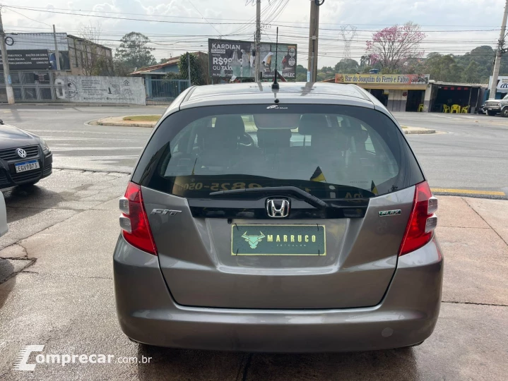 FIT 1.4 LX 8V
