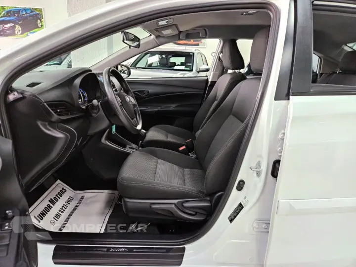 YARIS XL Sedan 1.5 Flex 16V 4p Aut.