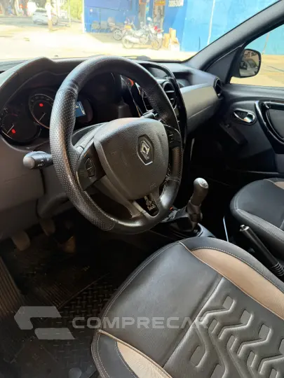 DUSTER 1.6 Dakar 4X2 16V