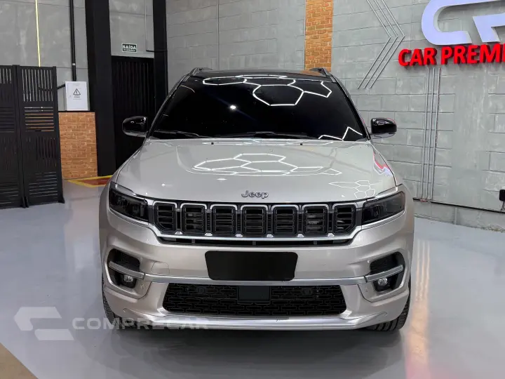 COMMANDER 2.0 HURRICANE 4 TURBO GASOLINA OVERLAND AT9