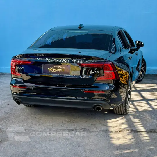 S60 T-4 MOMENTUM 2.0 190cv 4p