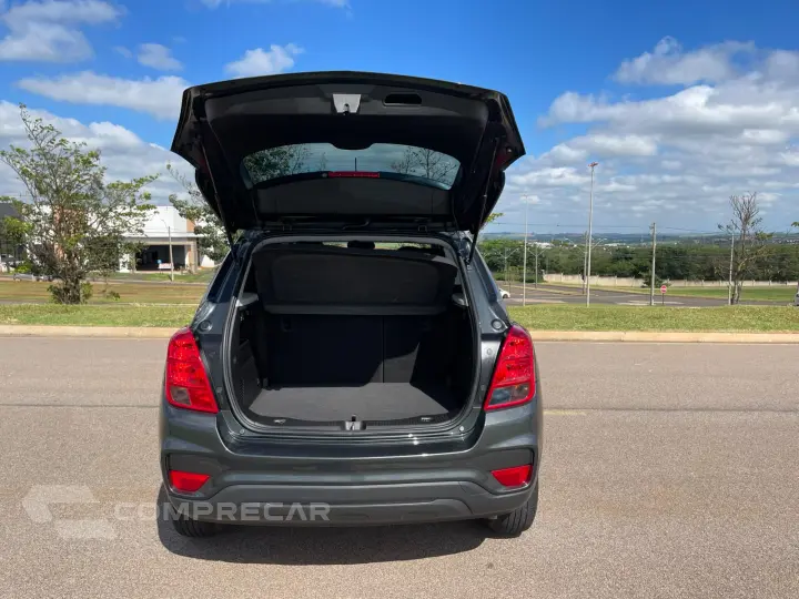 TRACKER 1.4 16V Turbo LT