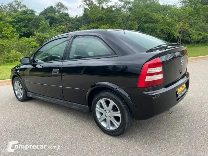 ASTRA 2.0 MPFI Advantage 8V