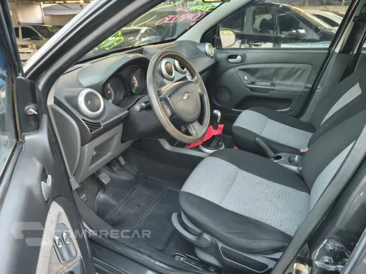 FIESTA 1.6 Rocam Sedan 8V
