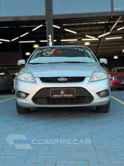 Focus Sedan 2.0 16V/2.0 16V Flex 4p Aut.