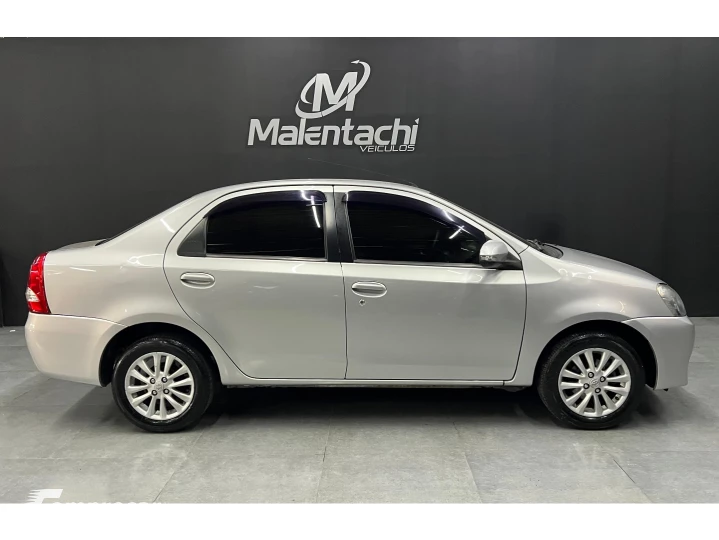 ETIOS 1.5 XLS SEDAN 16V FLEX 4P MANUAL