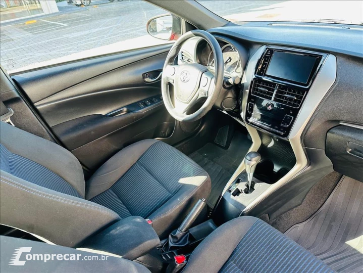 YARIS 1.5 16V FLEX XL PLUS CONNECT MULTIDRIVE