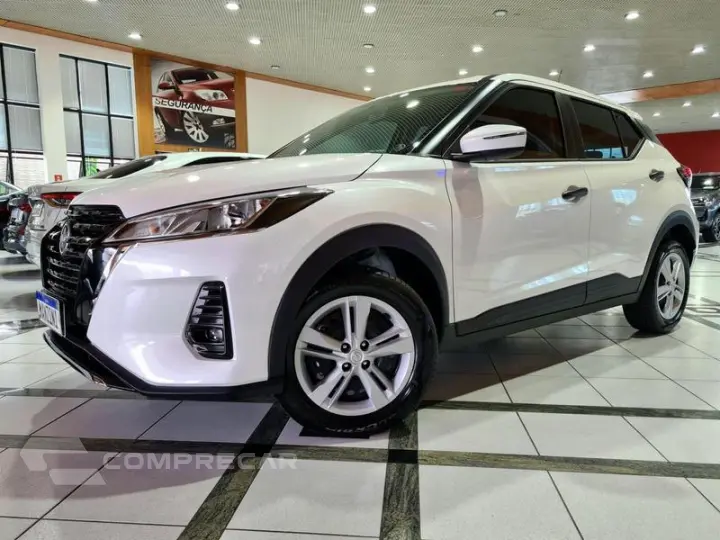 KICKS PLAY SENSE 1.6 16V FLEX AUT.