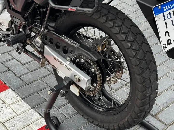 XRE 300 ABS