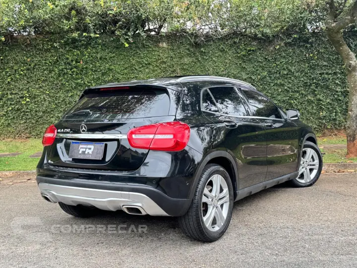 GLA 250 2.0 16V Turbo Sport