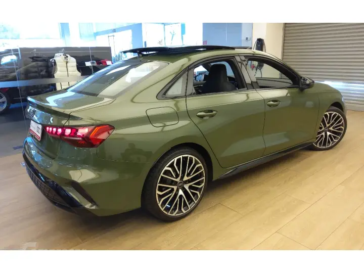 A3 2.0 40 TFSI GASOLINA SEDAN PERFORMANCE BLACK S-TRONIC