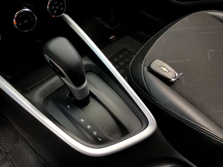 Onix 1.0 Turbo Flex Premier Automático