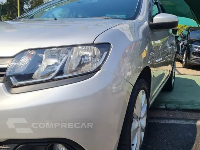 LOGAN - 1.0 EXPRESSION 16V 4P MANUAL