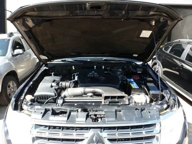 PAJERO 3.2 Full HPE 16V 4X4