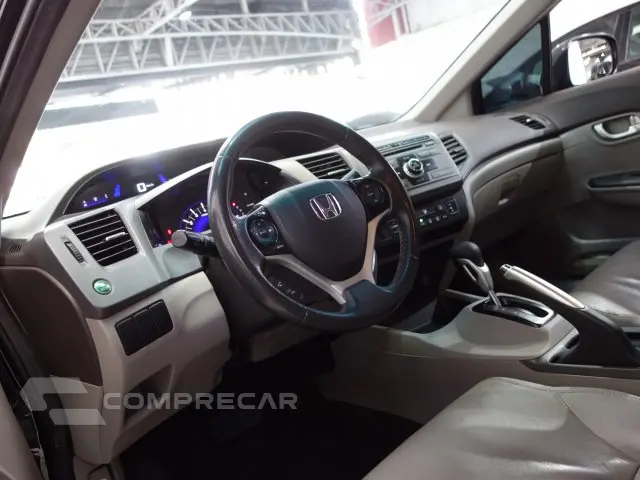CIVIC - 2.0 LXR 16V 4P AUTOMÁTICO