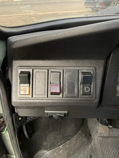 147 1.3 C 8V ALCOOL 2P MANUAL