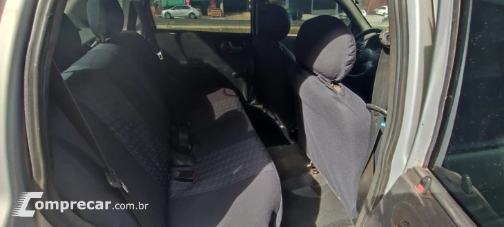 CORSA 1.0 MPFI Milenium Sedan 8V