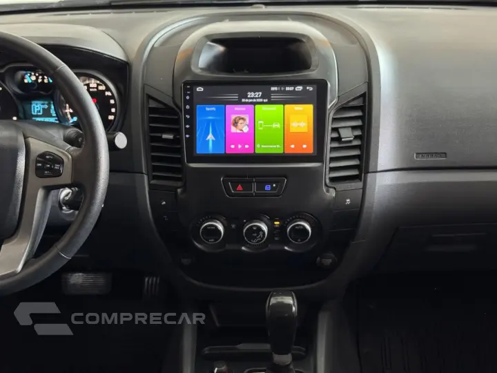 Ranger 3.2 20V CABINE DUPLA 4X4 LIMITED TURBO DIESEL AUTOMÁT