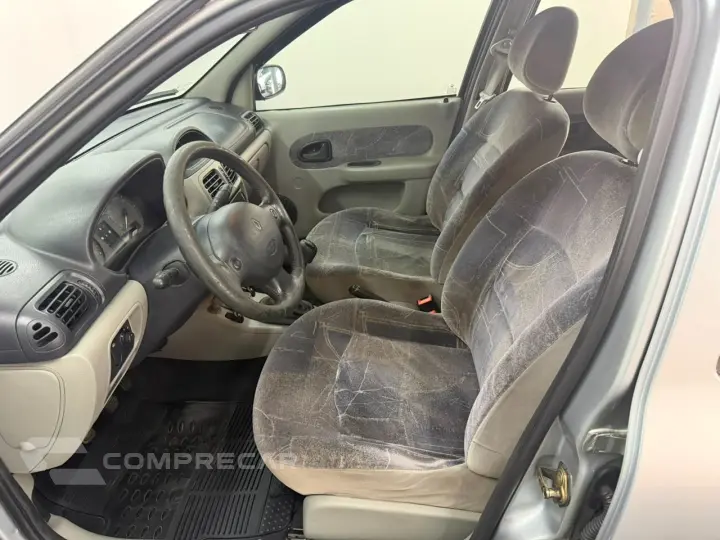 Clio Privilège Hi-Flex 1.6 16V 5p
