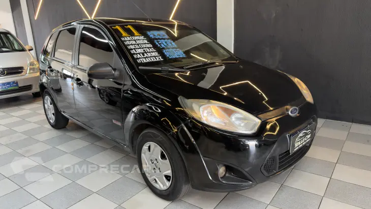 FIESTA 1.6 MPI Class Hatch 8V