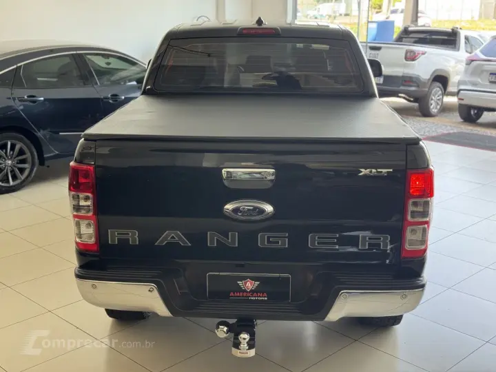 Ranger 3.2 20V XLT 4X4 CABINE DUPLA TURBO DIESEL AUTOMÁTICO
