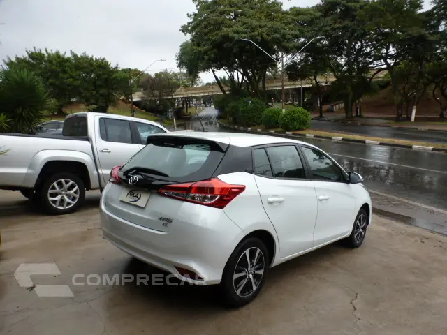 YARIS 1.5 16V XS Connect