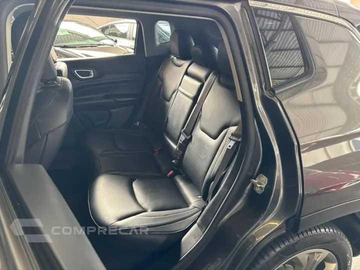 COMPASS LONG. T270 1.3 TB 4x2 Flex Aut.