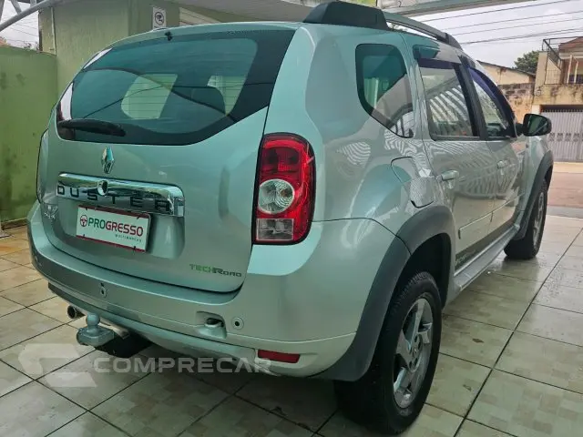 DUSTER - 2.0 TECH ROAD II 4X2 16V 4P AUTOMÁTICO