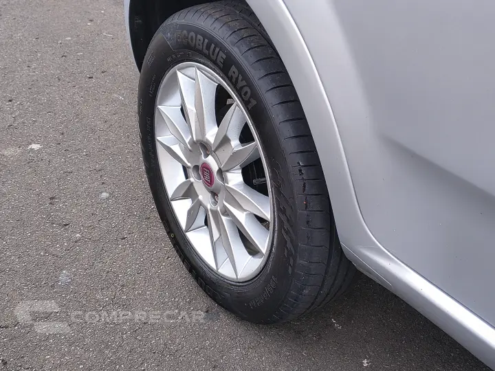 PUNTO 1.6 Essence 16V