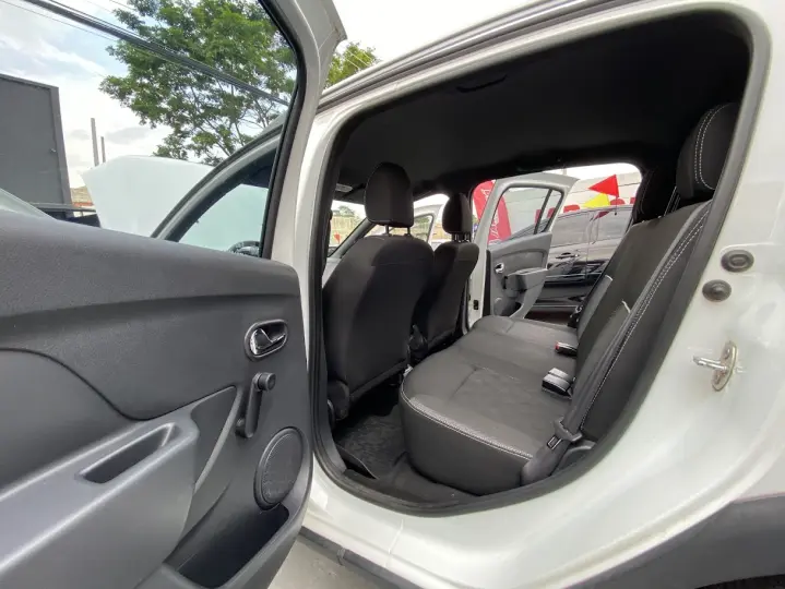 SANDERO 1.6 16V SCE Stepway ZEN