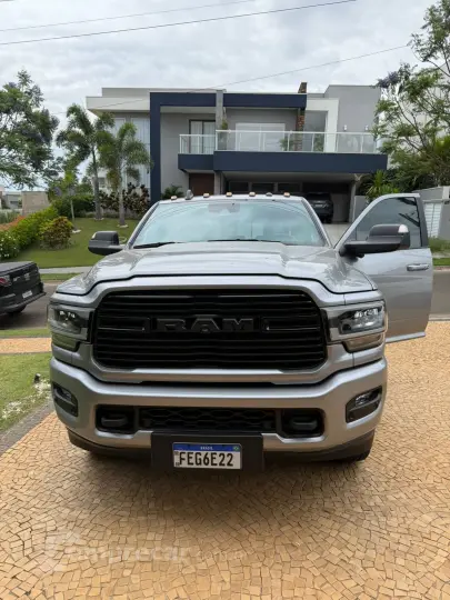 RAM 6.7 3500 Laramie 4X4 CD 6 Cilindros Turbo