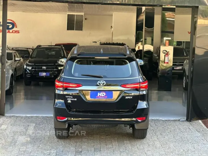 HILUX SWSRXA4FD