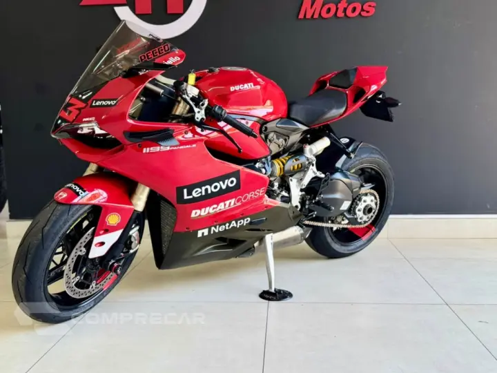 SUPERBIKE 1199 PANIGALE