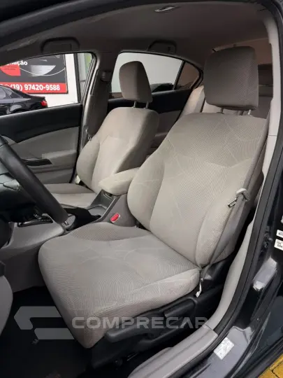 Civic Sedan LXS 1.8/1.8 Flex 16V Aut. 4p
