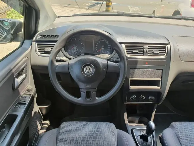 FOX - 1.6 MI 8V 4P AUTOMATIZADO