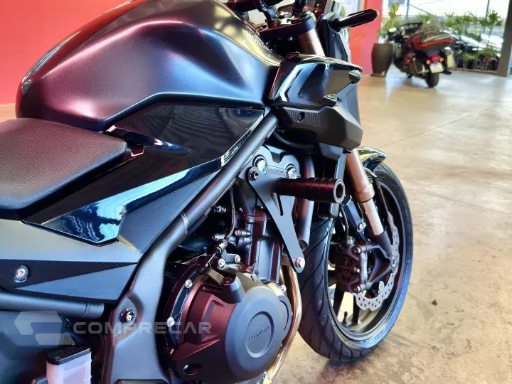 CB 500F