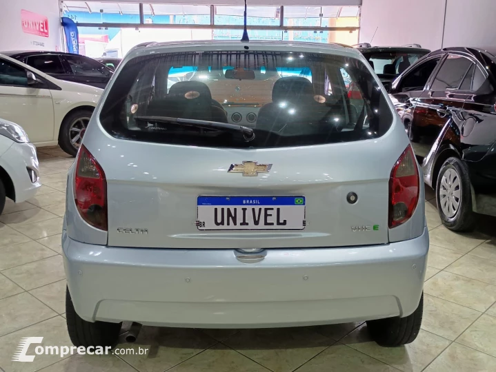 CELTA 1.0 MPFI LT 8V