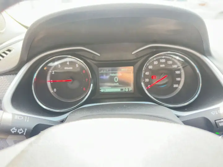 Onix Hatch 1.0 4P FLEX LTZ TURBO AUTOMÁTICO