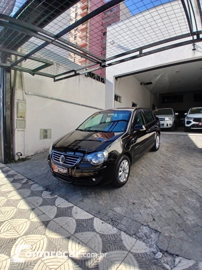 POLO SEDAN 1.6 MI Comfortline 8V