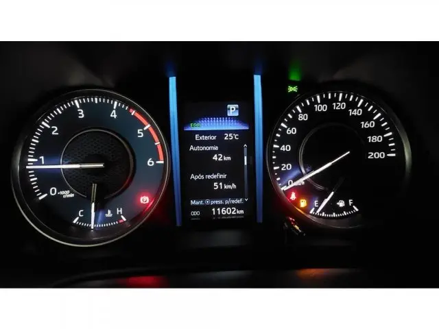 HILUX SW4 - 2.8 D-4D TURBO SRX 4X4 AUTOMÁTICO