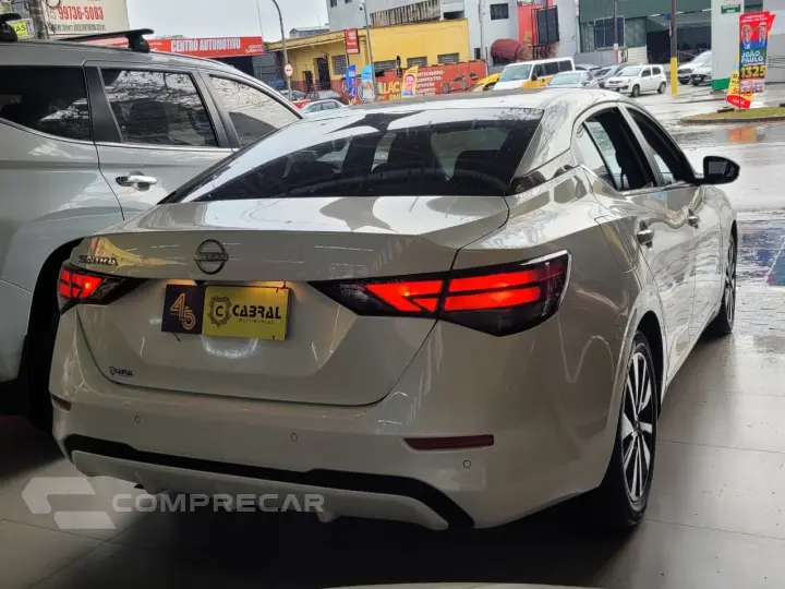 Sentra Advance 2.0 16V Aut.