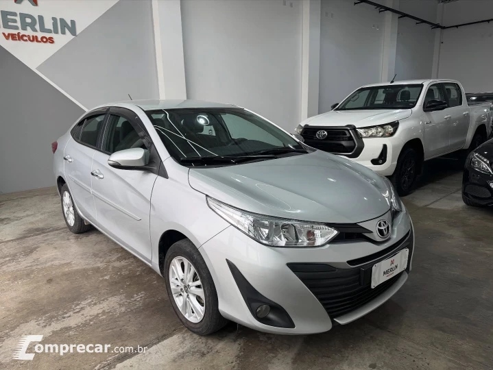YARIS 1.5 16V Sedan XL