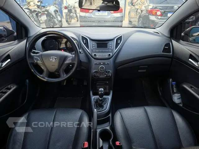 HB20 - 1.6 COMFORT PLUS 16V 4P MANUAL