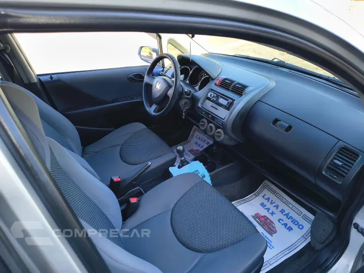 FIT 1.4 LX 16V
