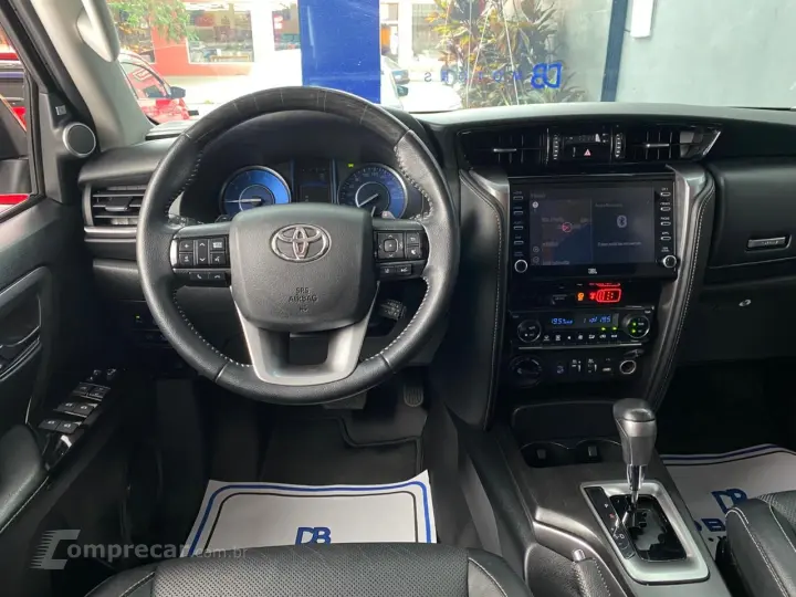 Hilux SW4 SRX 4x4 2.8 TDI 16V Dies. Aut.