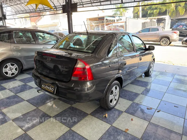 CORSA 1.0 MPFI Maxx Sedan 8V