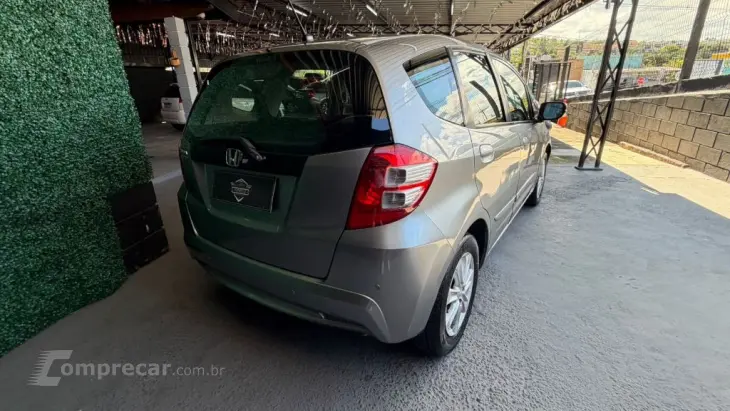 Fit LX 1.4/ 1.4 Flex 8V/16V 5p Aut.