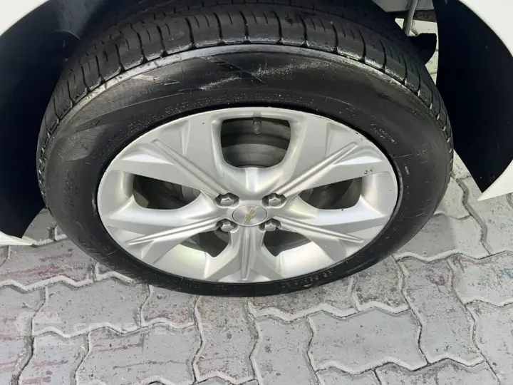 ONIX SEDAN Plus LTZ 1.0 12V TB Flex Mec.