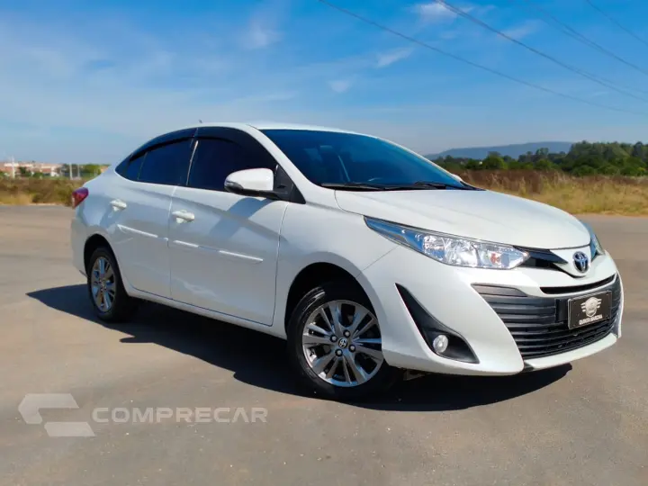 YARIS 1.5 16V FLEX SEDAN XL PLUS TECH MULTIDRIVE